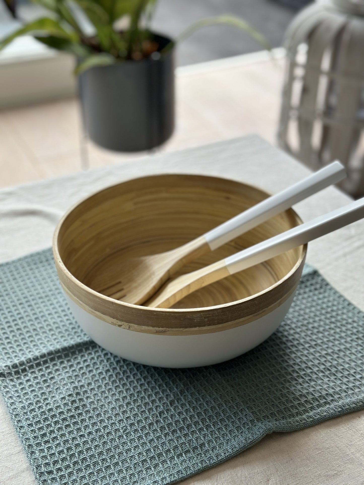 Bamboo & White Salad Servers