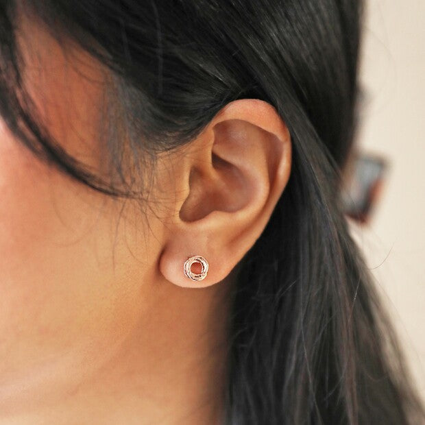 Lisa Angel Organic Russian Ring Molten Stud Ear-rings in Rose Gold