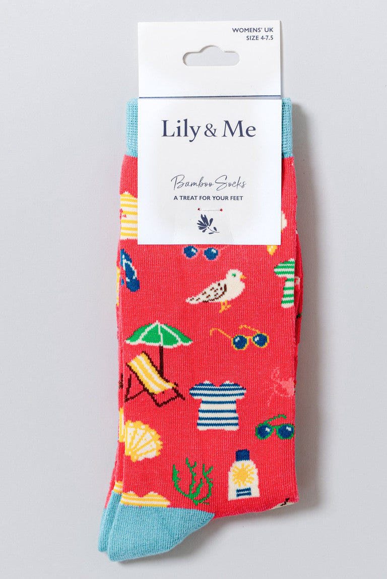 At The Beach Socks and Shell Keyring Gifbox | Lily & Me