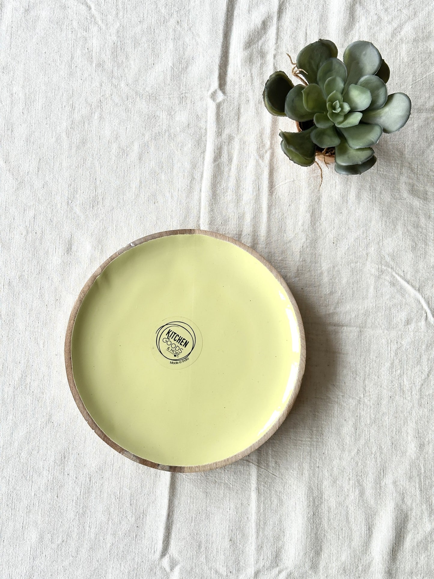 Bamboo 22cm plate with lemon inlay
