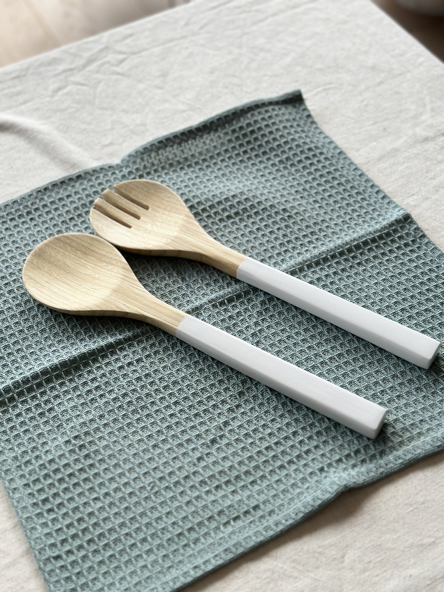 Bamboo & White Salad Bowl