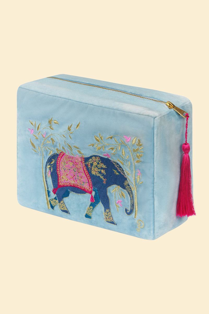 Elephants Velvet Wash Bag in Cornflower